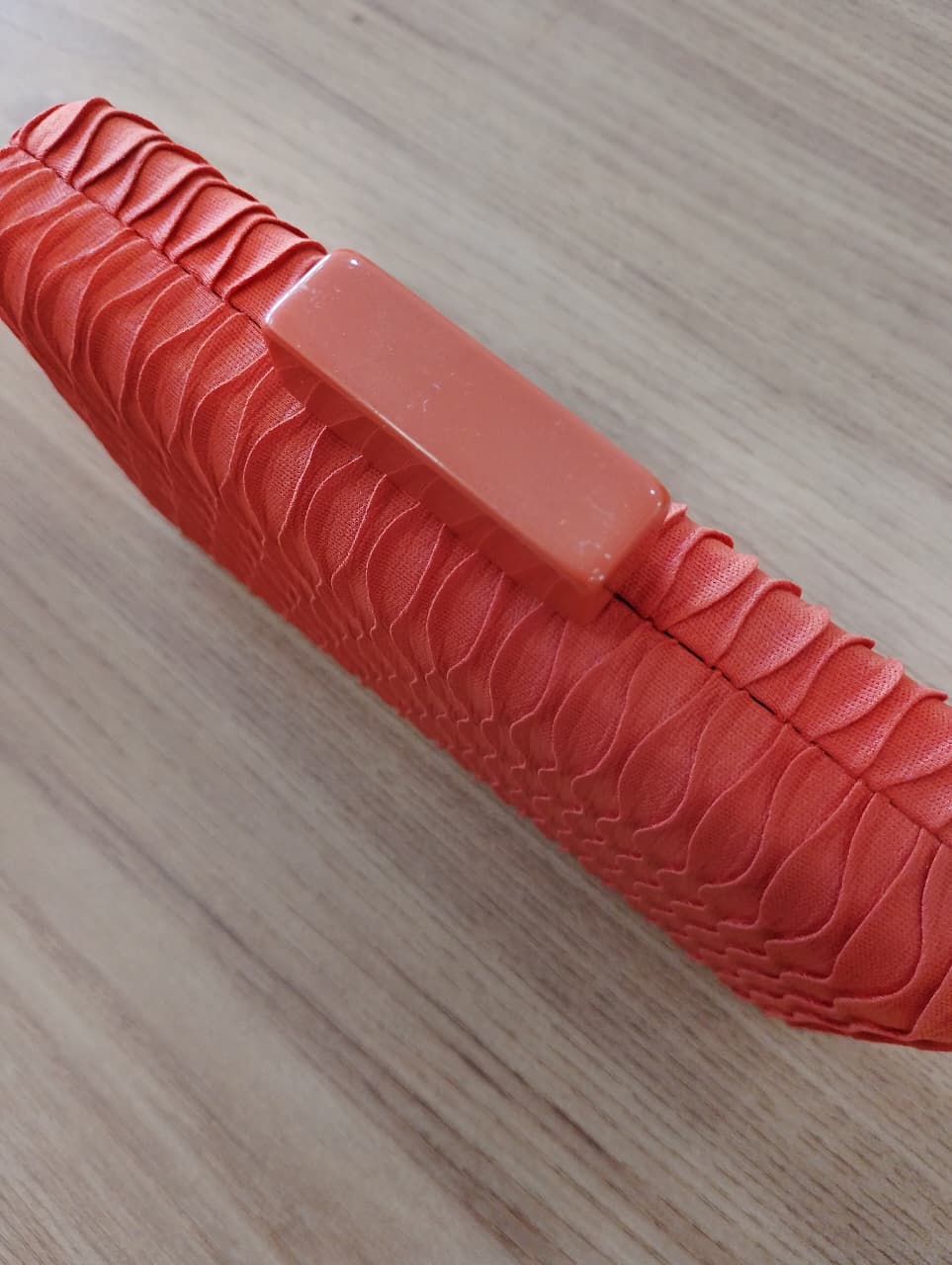 Clutch Linhas do mar