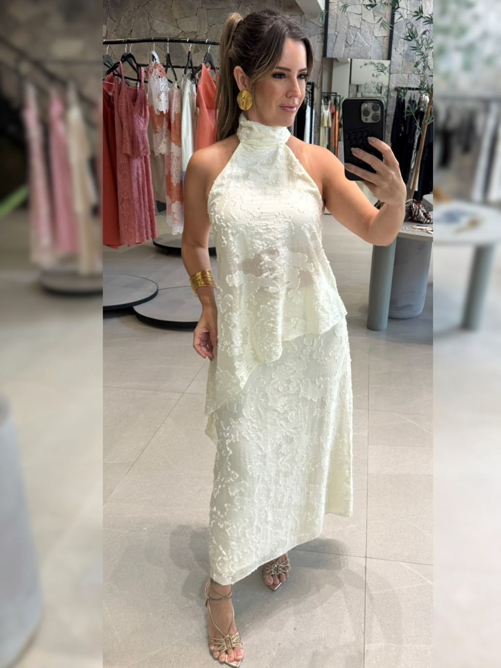 Conjunto  Monica